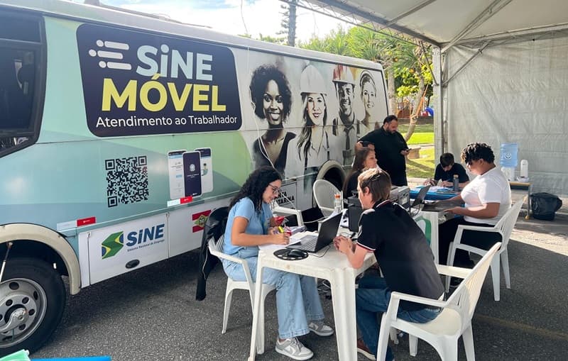 Feirão do Emprego em Araranguá Conecta Empresas a Talentos Locais Gratuitamente